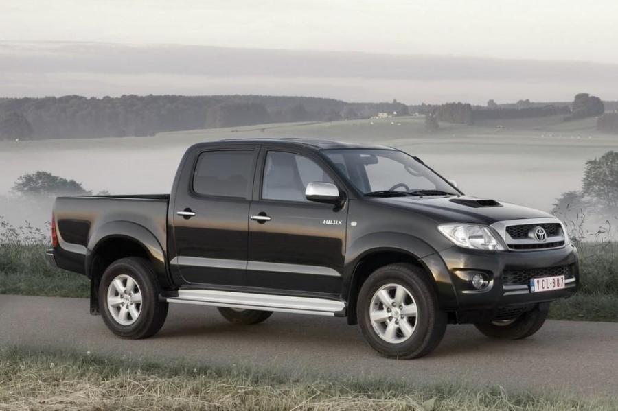  Toyota Hilux 2009 года  (фото 22 из 25)
